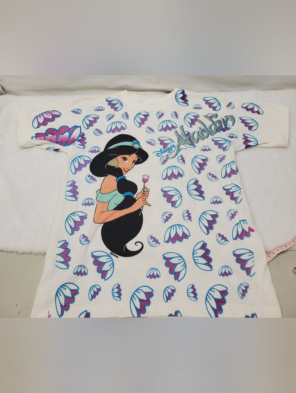 Rare vintage y2k 90s single stitch jasmine disney aladdin double sided print